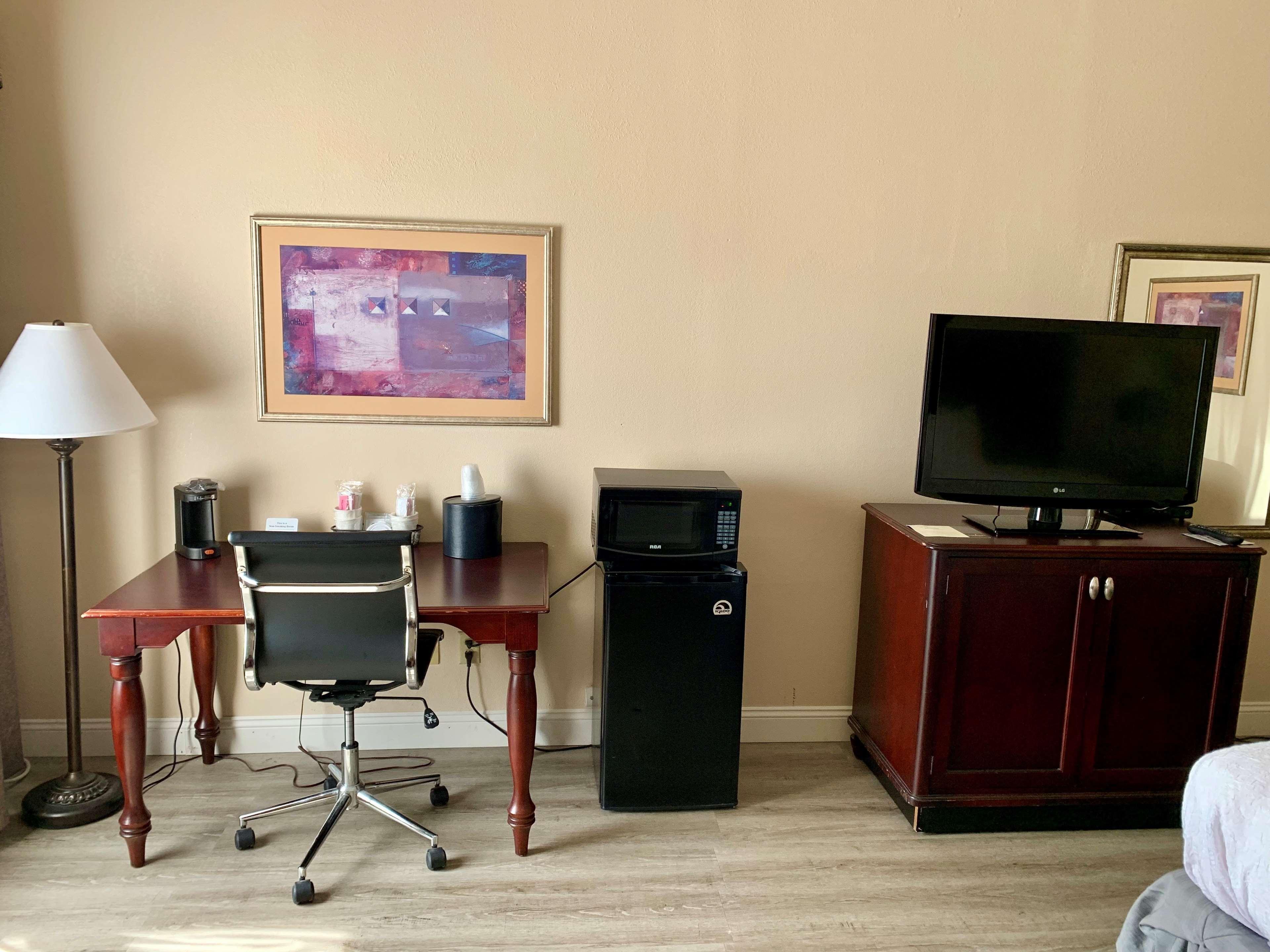 Country Inn & Suites By Radisson, Midway - Tallahassee West מראה חיצוני תמונה