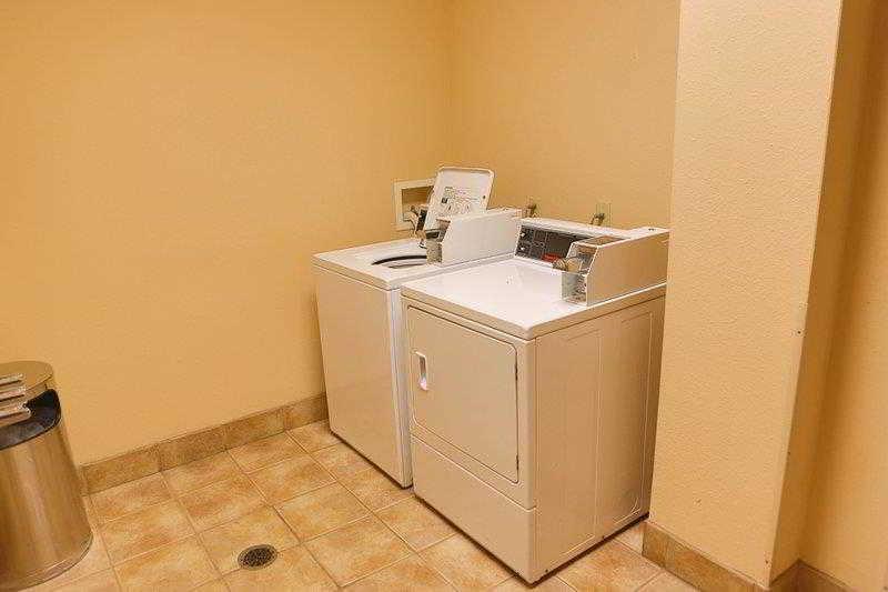 Country Inn & Suites By Radisson, Midway - Tallahassee West מראה חיצוני תמונה