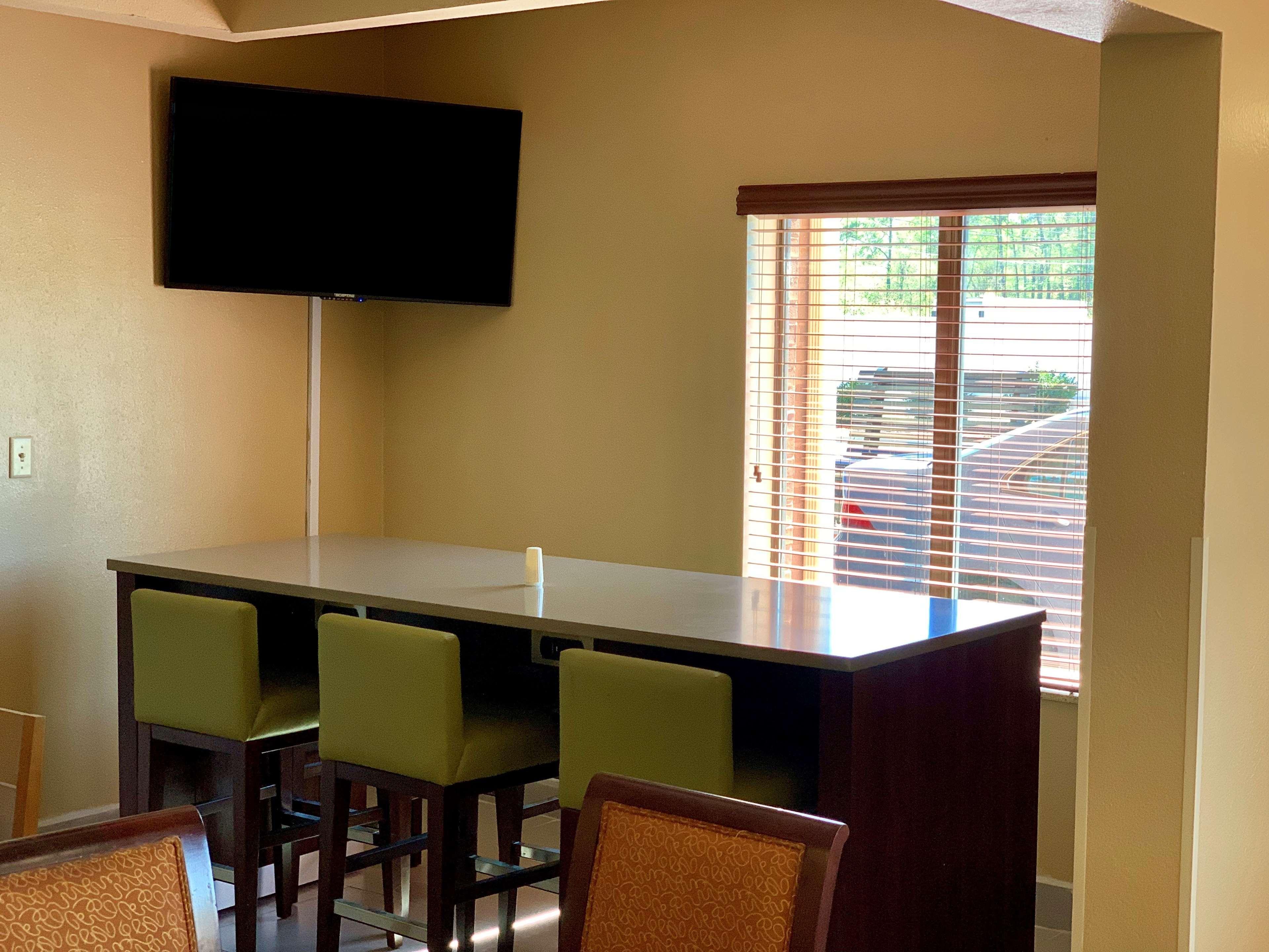Country Inn & Suites By Radisson, Midway - Tallahassee West מראה חיצוני תמונה