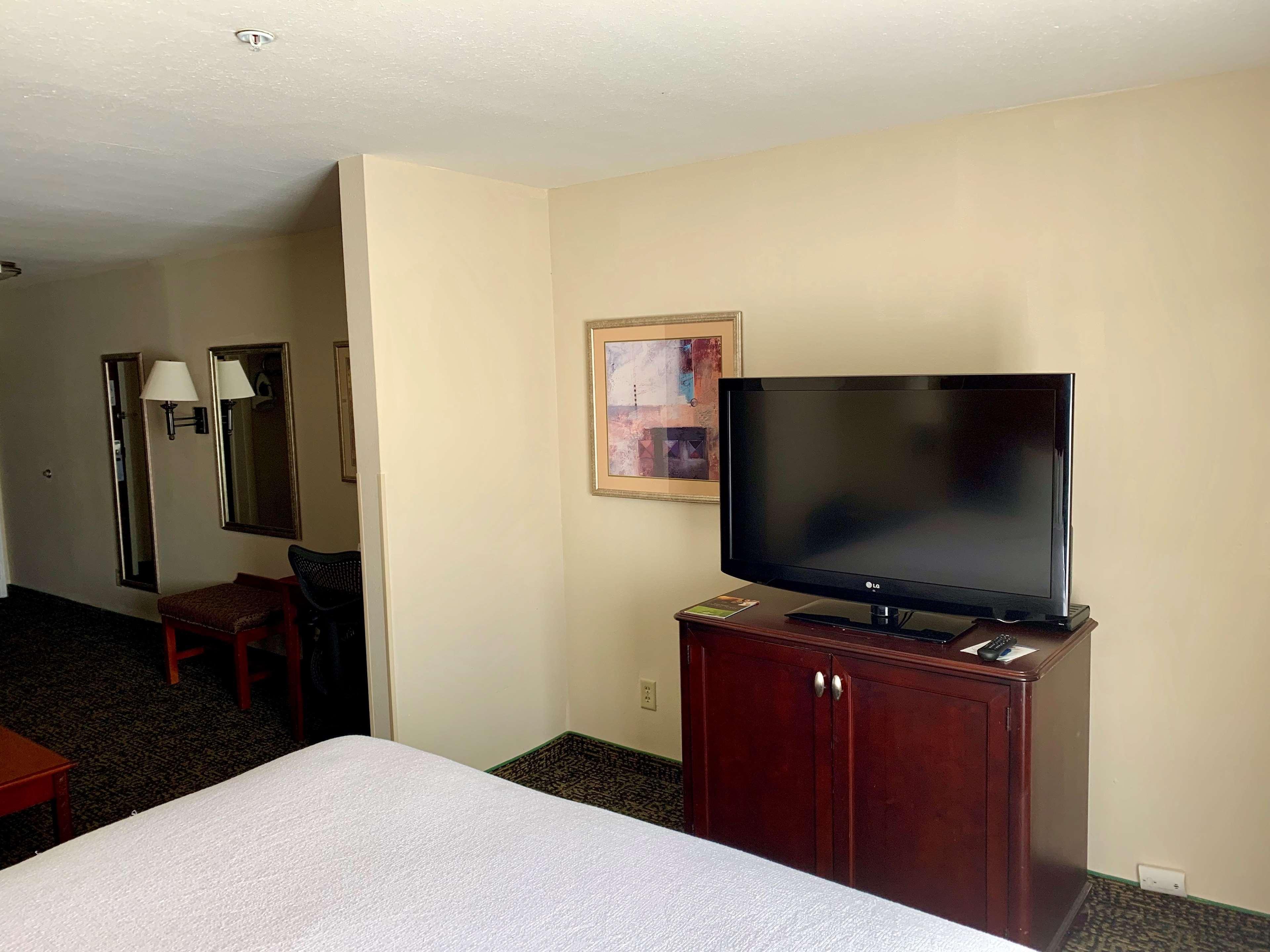 Country Inn & Suites By Radisson, Midway - Tallahassee West מראה חיצוני תמונה