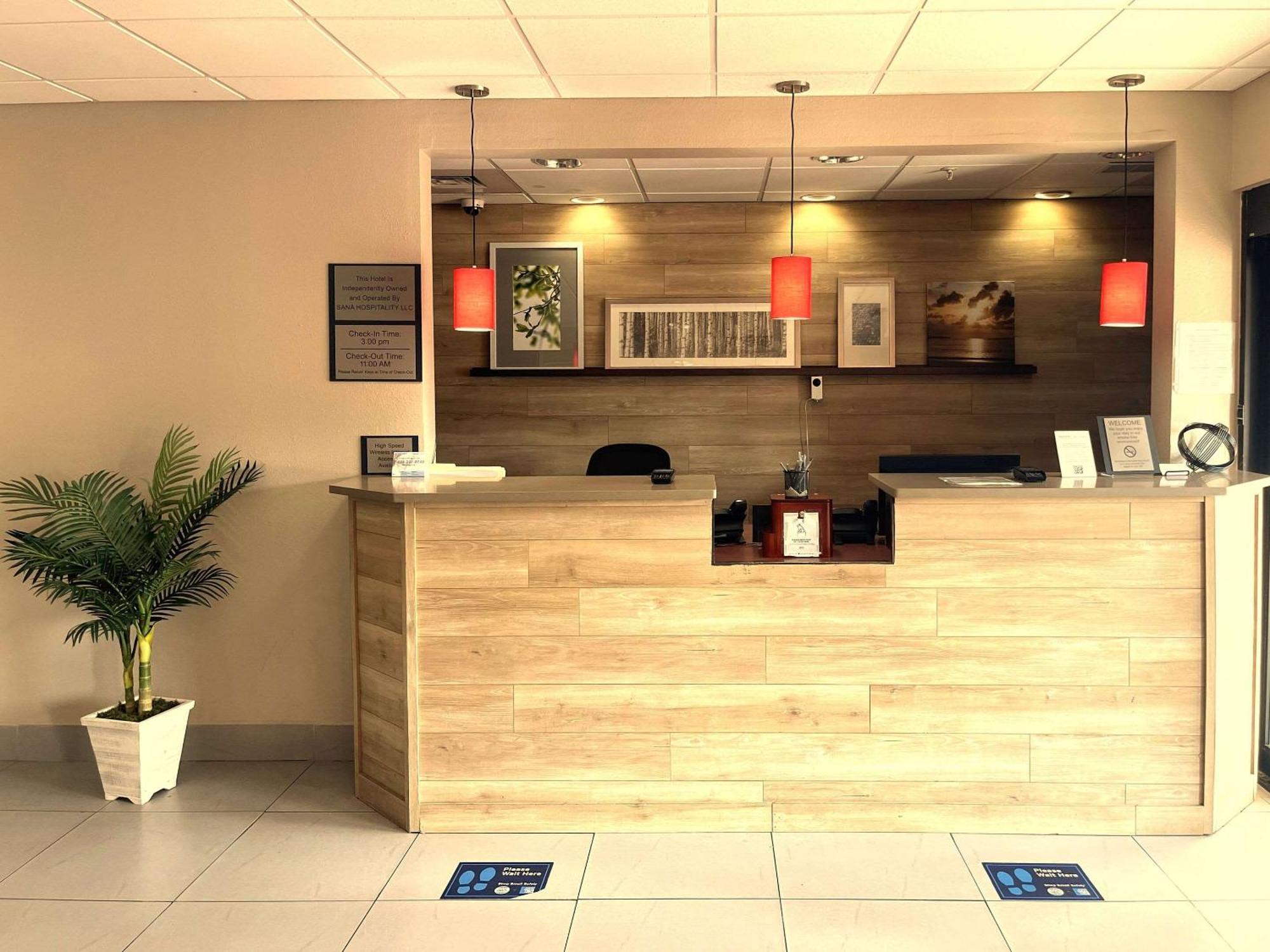 Country Inn & Suites By Radisson, Midway - Tallahassee West מראה חיצוני תמונה