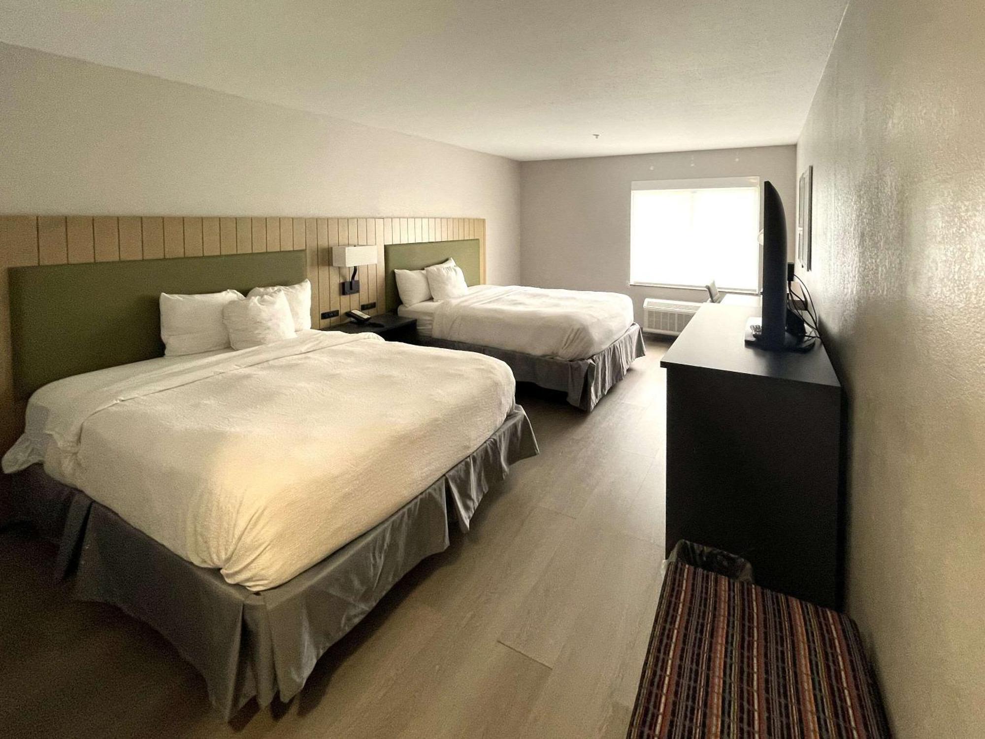 Country Inn & Suites By Radisson, Midway - Tallahassee West מראה חיצוני תמונה